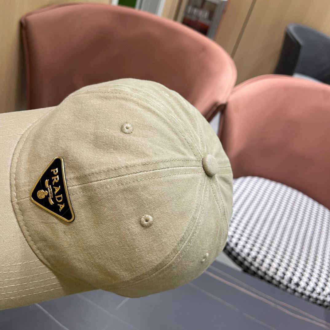 Prada Caps